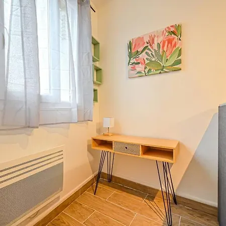 Parisien - Gambetta Apartment Paris